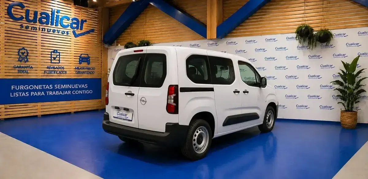 Nuevo Opel Combo Edition 100 CV (73 kW) 2026 Blanco Monovolumen