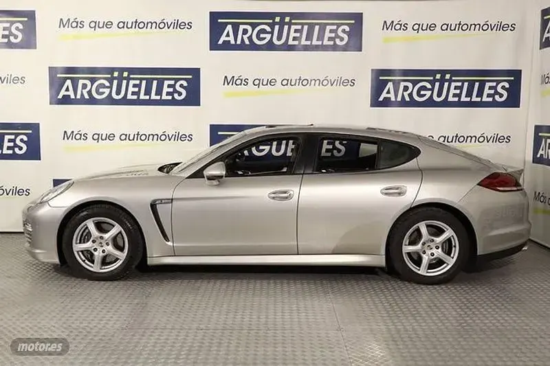 Usado Porsche Panamera 4 300 CV (220 kW) 2010 Plateado Utilitario