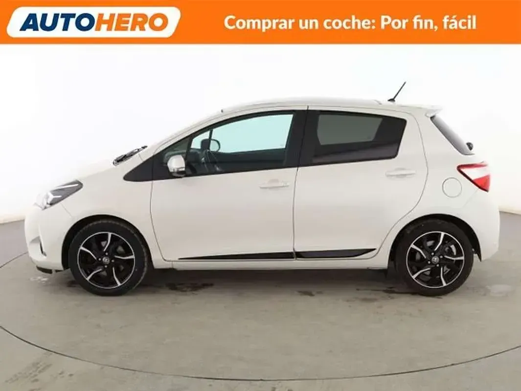 Usado Toyota Yaris 110 CV (80 kW) 2018 Blanco Berlina