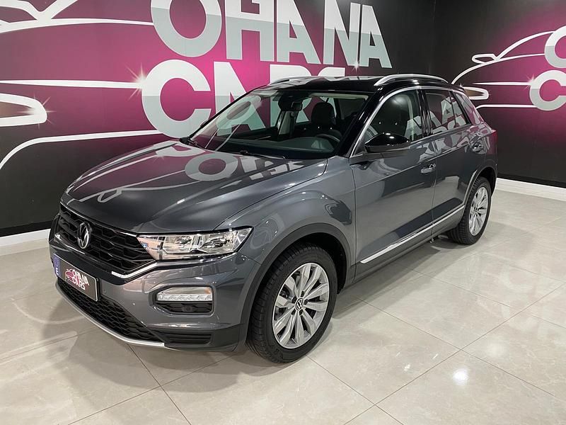 Usado VW T-Roc Advance 150 CV (110 kW) 2021 Gris / plata SUV