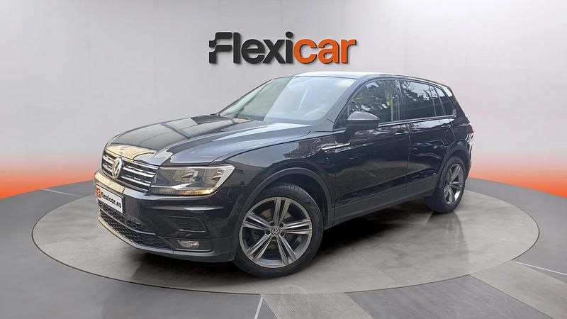 Usado VW Tiguan Edition 125 CV (91 kW) 2018 Negro SUV