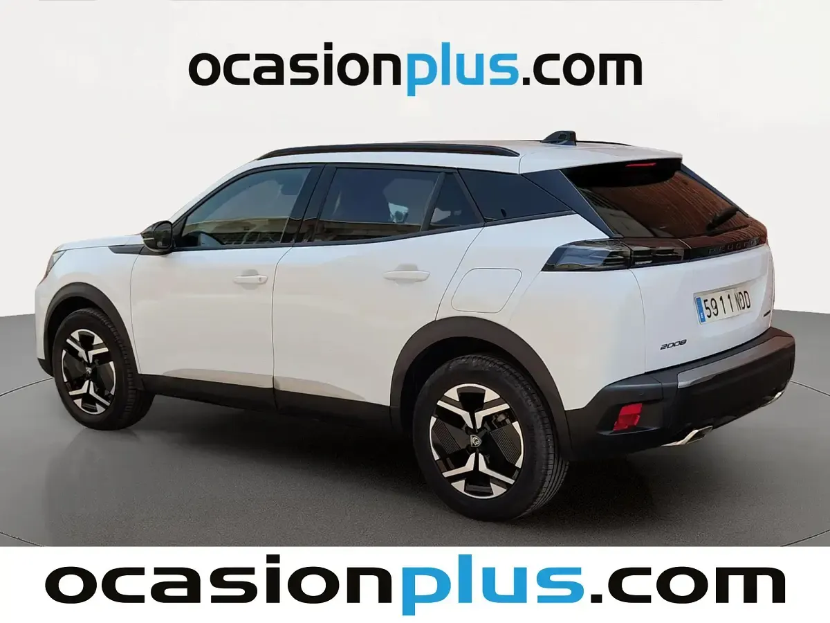 Usado Peugeot 2008 Allure 145 CV (106 kW) 2025 Blanco SUV