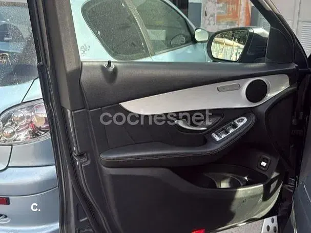 Usado Mercedes GLC200 163 CV (119 kW) 2022 Gris / plata SUV