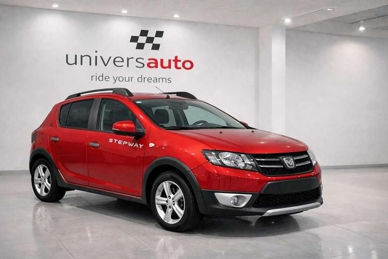 Usado Dacia Sandero Stepway 90 CV (66 kW) 2015 Burdeos Utilitario