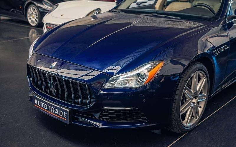 Usado Maserati Quattroporte 410 CV (301 kW) 2016 Azul Berlina