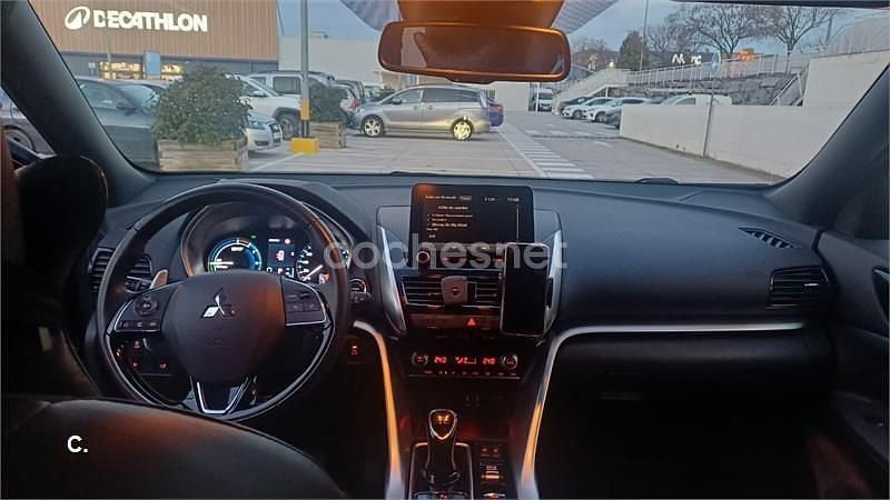 Usado Mitsubishi Eclipse Cross 188 CV (138 kW) 2022 Negro SUV