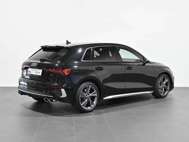 Usado Audi S3 Sportback Sport 310 CV (228 kW) 2024 Negro Utilitario