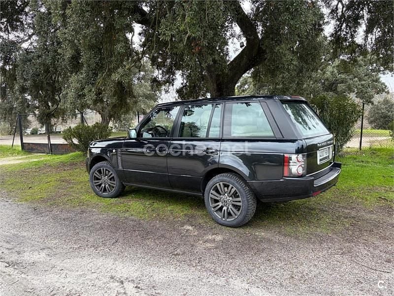 Negro Usado 2011 Land Rover Range Rover Vogue SUV | 26.000 € (Precio justo) - Imagen 1/4