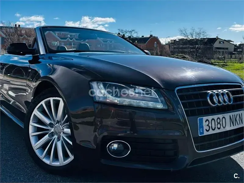 Usado Audi A5 Cabriolet S-Line 211 CV (155 kW) 2011 Marrón Descapotable