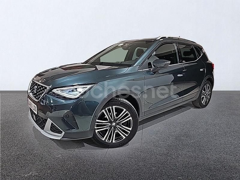 Gris / plata Usado 2022 Seat Arona Xperience SUV | 15.900 € (Precio justo) - Imagen 1/3