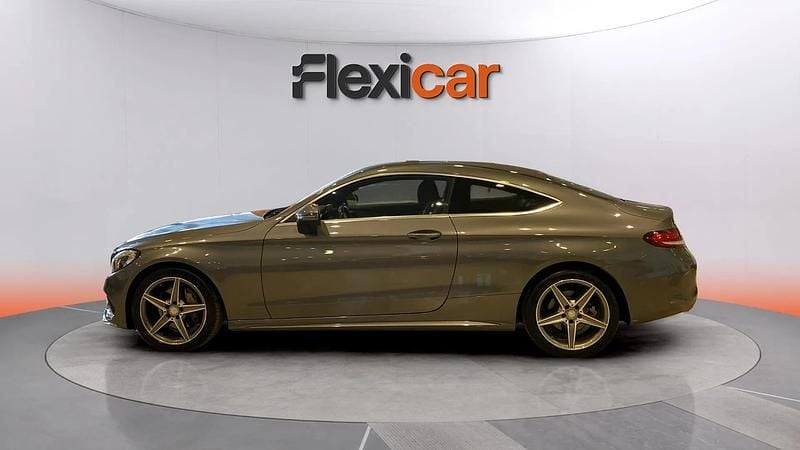 Usado Mercedes C220 171 CV (125 kW) 2016 Gris Coupe