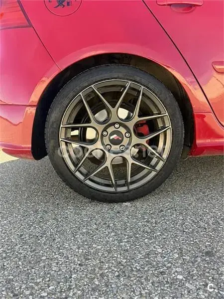 Usado VW Golf IV Sportline 200 CV (147 kW) 2004 Rojo Berlina