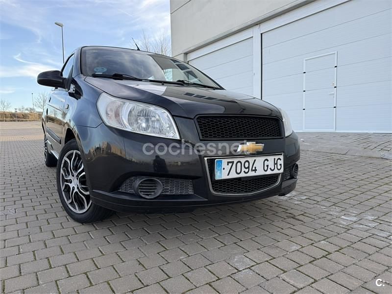 Usado Chevrolet Aveo LS 84 CV (61 kW) 2008 Negro Berlina