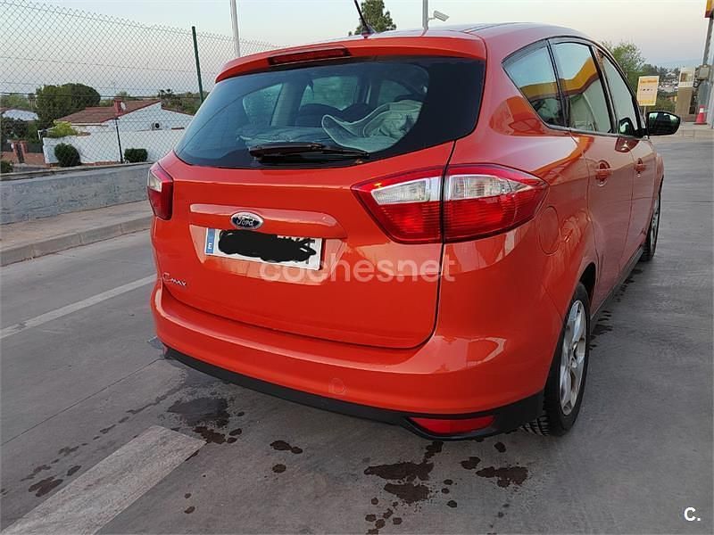 Usado Ford C-MAX Trend 115 CV (84 kW) 2012 Naranja Monovolumen