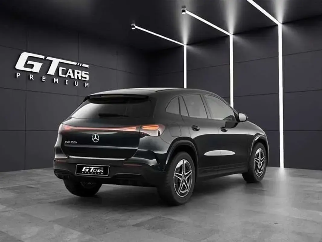 Usado Mercedes EQA250+ AMG 139 kW (190 CV) 2024 Negro SUV