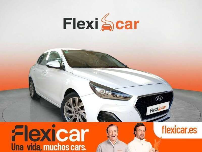 Blanco Usado 2018 Hyundai i30 Berlina | 10.990 € (Precio justo) - Imagen 1/4