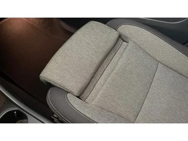 Usado Volvo XC40 Core 163 CV (119 kW) 2025 Gris SUV