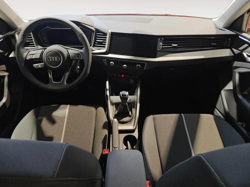 Usado Audi A1 Sportback Advanced Plus 116 CV (85 kW) 2026 Rojo Utilitario