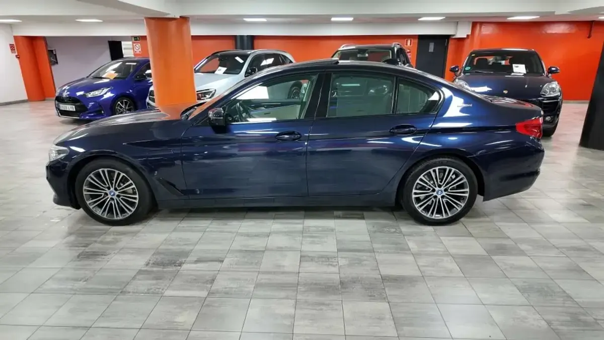 Usado BMW 530e iPerformance 252 CV (185 kW) 2019 Azul Berlina