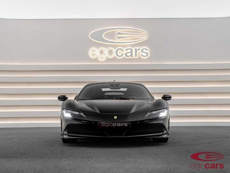 Usado Ferrari SF90 999 CV (734 kW) 2022 Negro Coupe