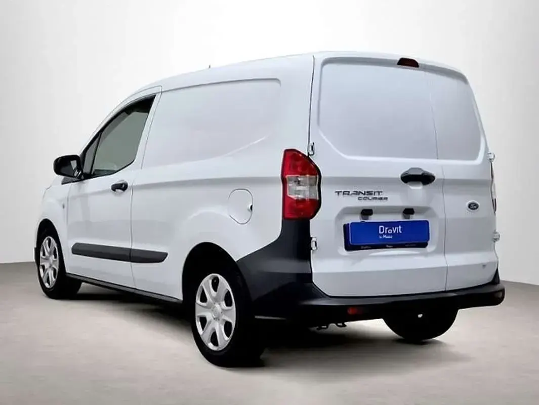 Usado Ford Transit Trend 102 CV (75 kW) 2023 Blanco Van