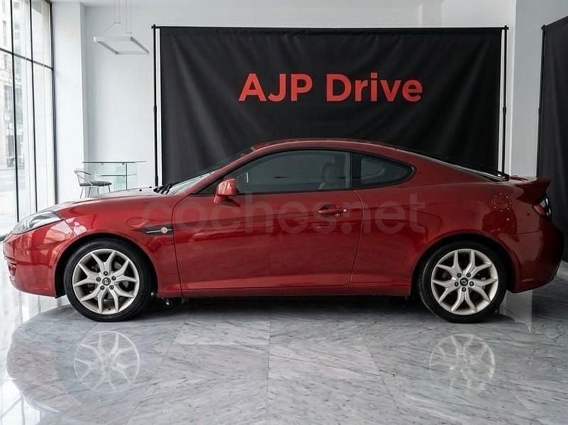 Usado Hyundai Coupé 143 CV (105 kW) 2008 Granate Coupe