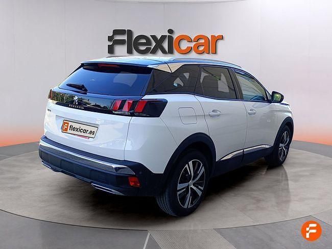 Usado Peugeot 3008 Allure 131 CV (96 kW) 2018 Blanco SUV