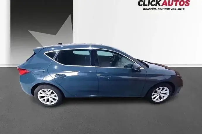 Usado Seat Leon Style 115 CV (84 kW) 2025 Blanco