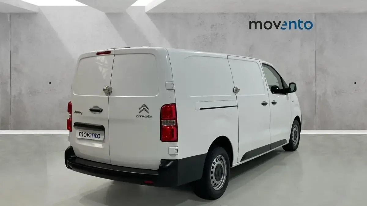 Usado Citroën Jumpy 102 CV (75 kW) 2021 Blanco Monovolumen