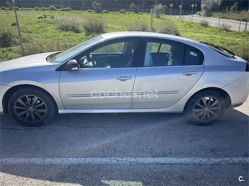 Usado Renault Laguna III Dynamique 140 CV (102 kW) 2010 Familiar