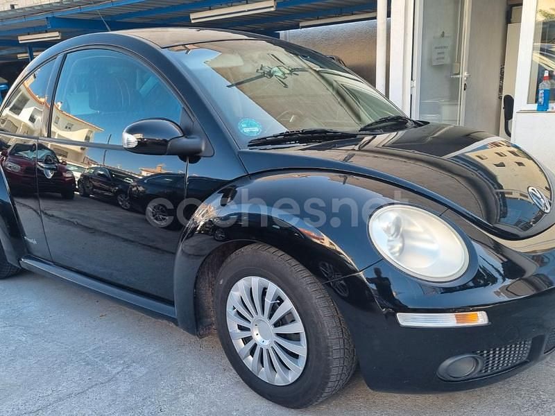Negro Usado 2009 VW Beetle Berlina | 7000 € (Precio justo) - Imagen 1/4