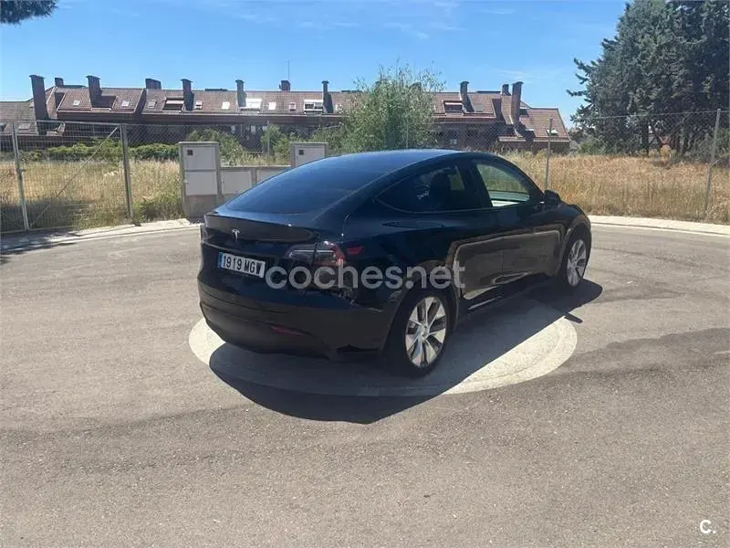 Usado Tesla Model Y RWD 188 kW (256 CV) 2023 Eléctrico SUV