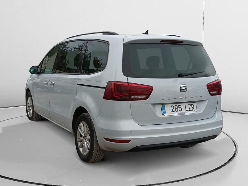 Usado Seat Alhambra Style 151 CV (111 kW) 2022 Gris Monovolumen