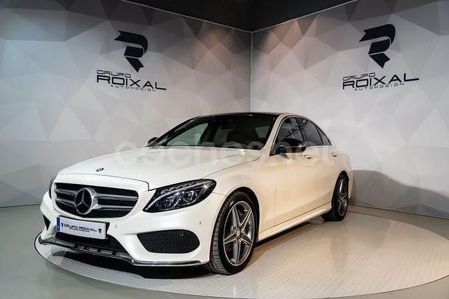Blanco Usado 2015 Mercedes C250 AMG line Berlina | 18.999 € (Un poco caro) - Imagen 1/4