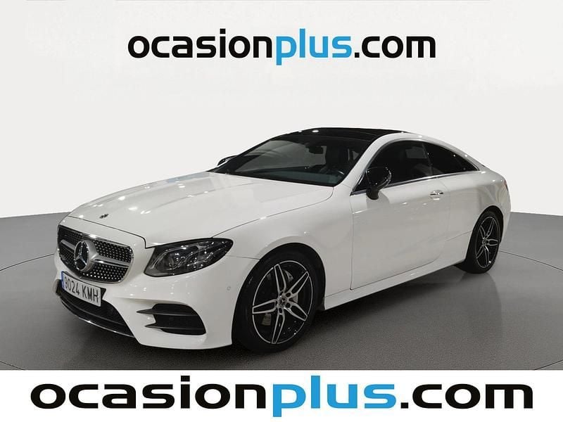Usado Mercedes E220 AMG 194 CV (142 kW) 2018 Blanco Coupe