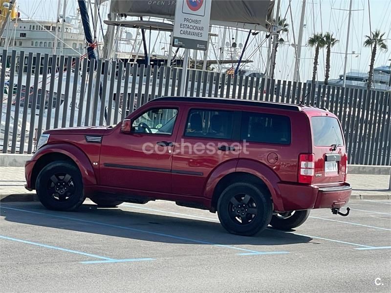 Rojo Usado 2009 Dodge Nitro SE SUV | 6500 € - Imagen 1/4
