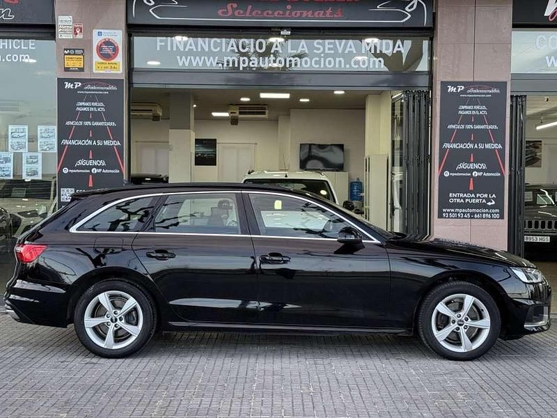 Usado Audi A4 Advanced Plus 150 CV (110 kW) 2021 Negro Familiar