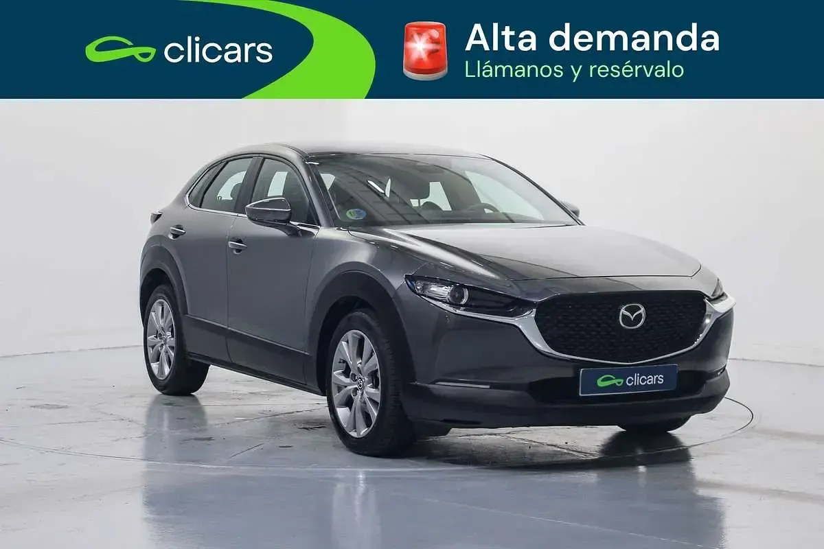 Usado Mazda CX-30 Center-Line 140 CV (102 kW) 2025 Gris SUV