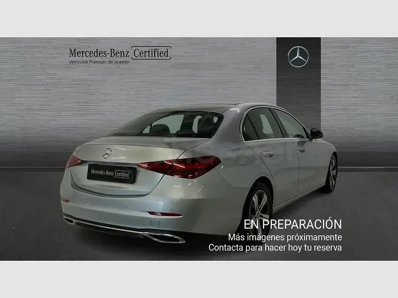 Usado Mercedes C220 200 CV (147 kW) 2022 Gris / plata Berlina