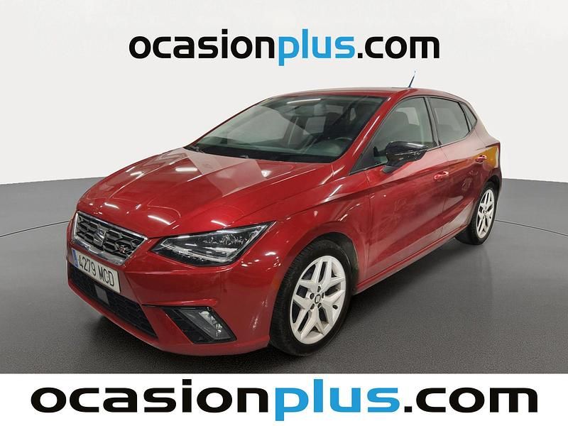 Rojo Usado 2017 Seat Ibiza Style Utilitario | 10.732 € (Precio justo) - Imagen 1/4