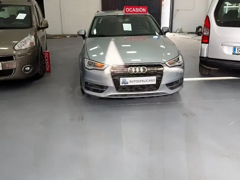 Käytetty Audi A3 110 HP (80 kW) 2015 Harmaa Sedan