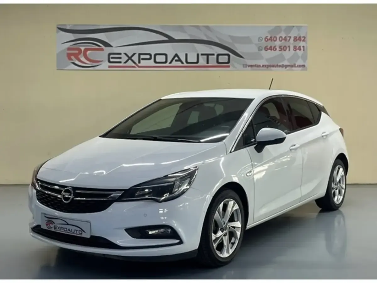 Usado Opel Astra Dynamic 150 CV (110 kW) 2018 Berlina