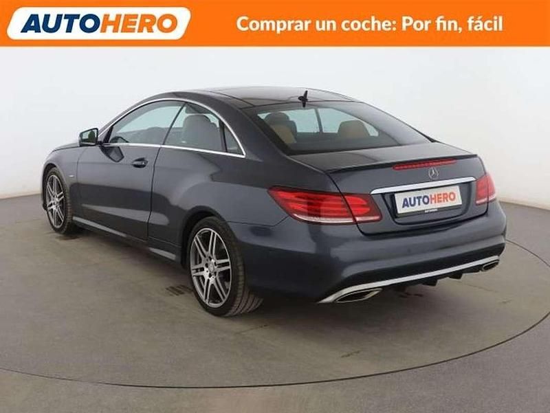 Usado Mercedes E220 Sport Edition 170 CV (125 kW) 2016 Gris Coupe