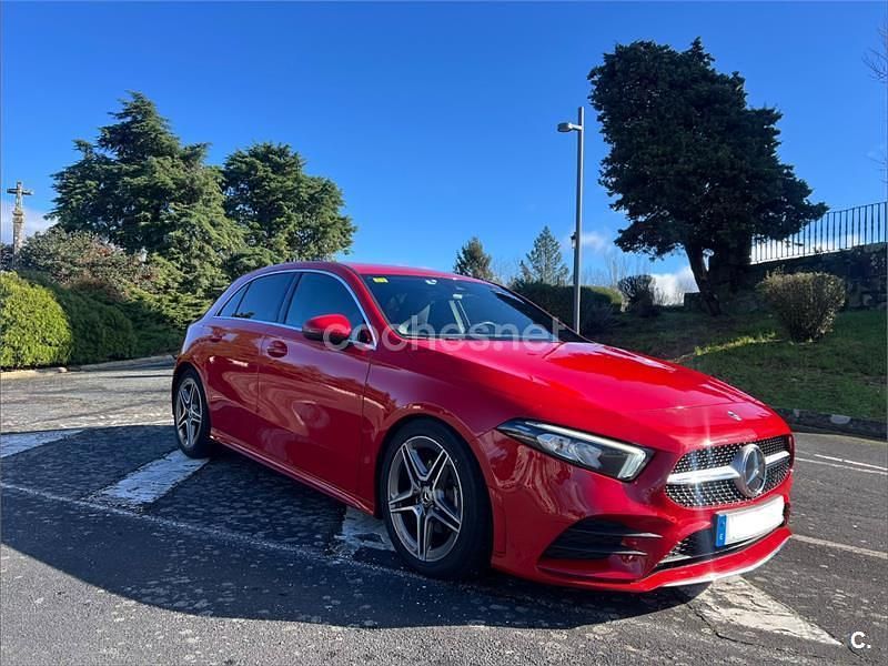 Rojo Usado 2019 Mercedes A180 Berlina | 25.900 € (Precio justo) - Imagen 1/4