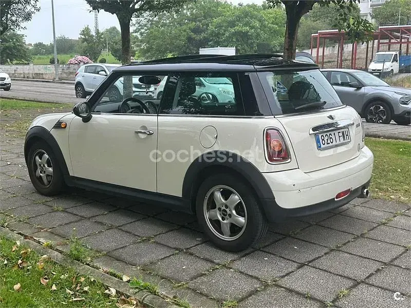 Usado Mini Cooper 116 CV (85 kW) 2007 Beige Utilitario