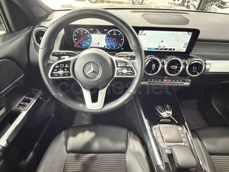 Usado Mercedes GLB200 150 CV (110 kW) 2021 Gris / plata SUV