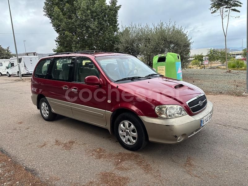 Granate Usado 2005 Kia Carnival LX Monovolumen | 3800 € (Caro) - Imagen 1/4