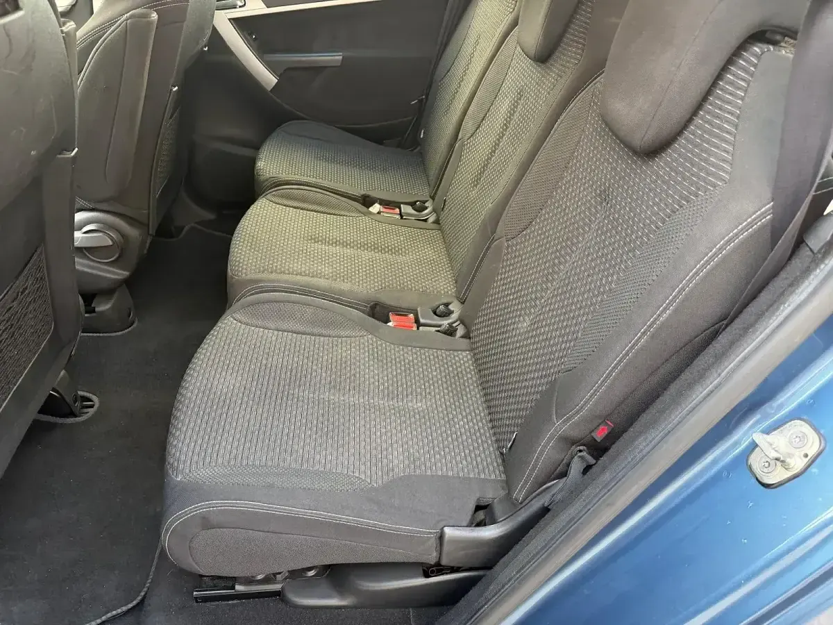 Usado Citroën C4 112 CV (82 kW) 2012 Azul
