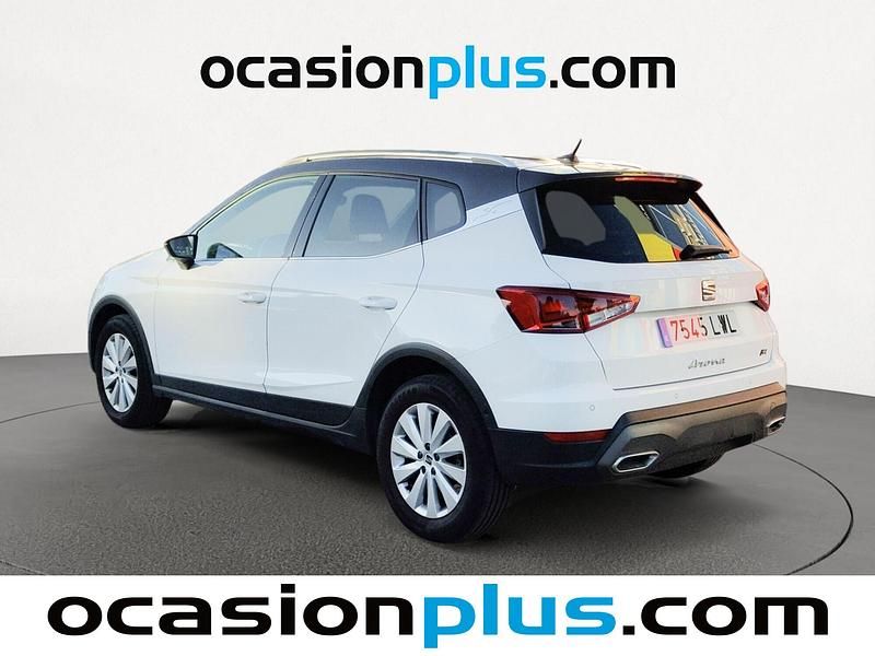 Usado Seat Arona FR 110 CV (80 kW) 2022 Blanco SUV