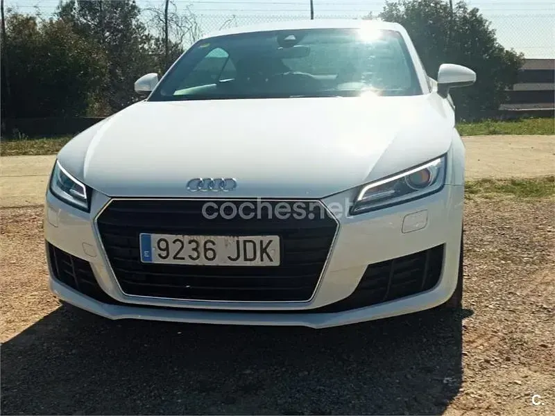 Usado Audi TT 230 CV (169 kW) 2015 Blanco Coupe